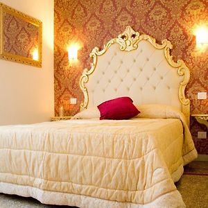 Private Bathroom Queen Room